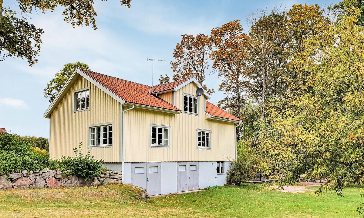 Agunnaryd House | Amazing home in Agunnaryd with WiFi