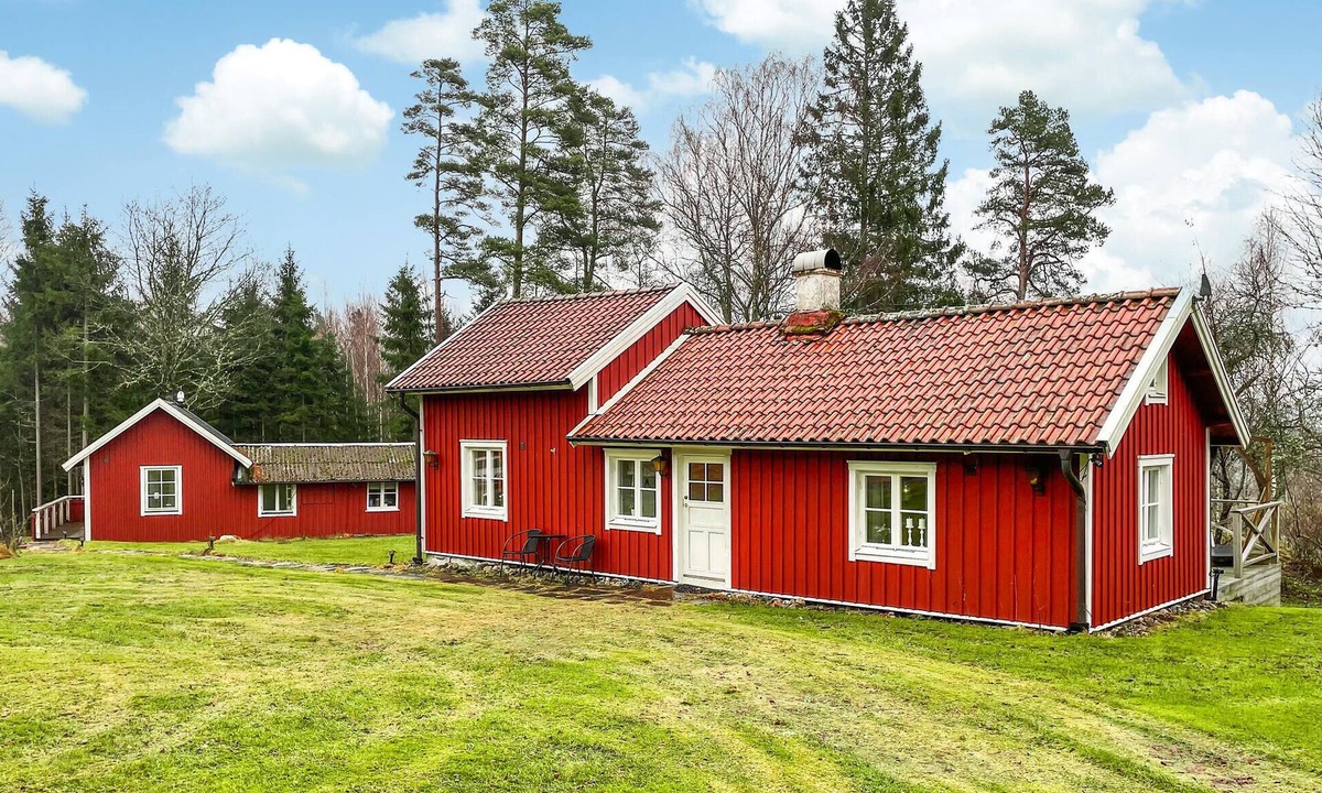 Kinnahult House | Amazing home in Kinnahult with WiFi