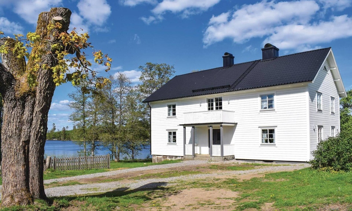 Lammhult House | Amazing home in Lammhult with sauna