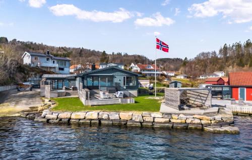 Lyngdal House | Amazing Home In Lyngdal