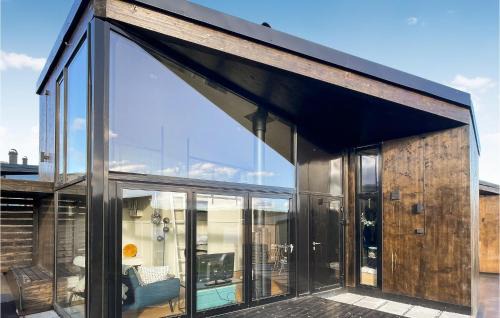 Nes Municipality House | Amazing Home In Oppaker With Lake View