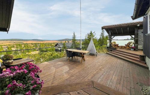 Ringsaker House | Amazing Home In Sjusjøen With Sauna