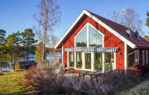Vato House | Amazing Home In Väto With Sauna