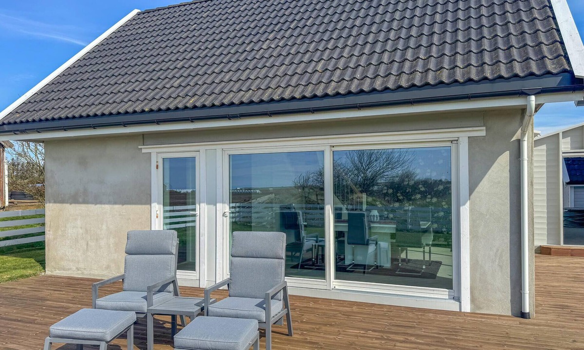 Farsund House | Amazing home in Vanse with house sea view