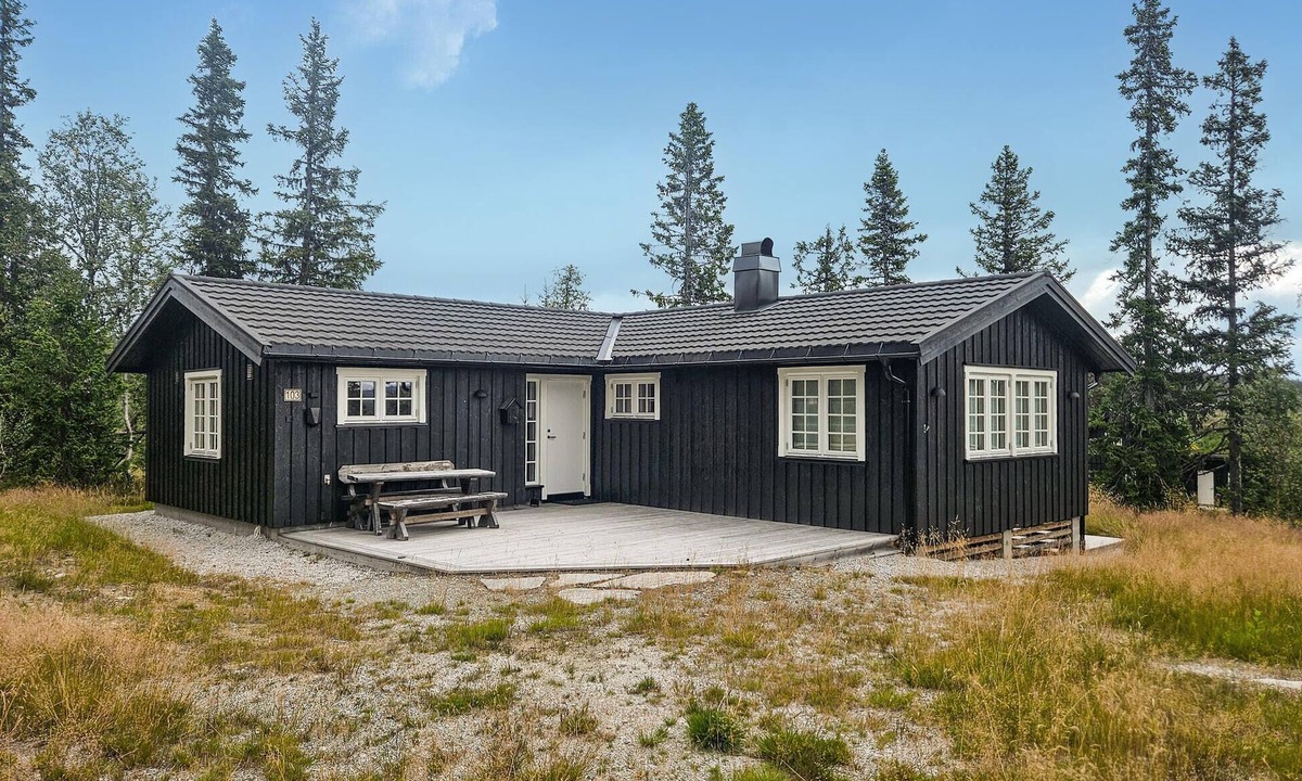 Rollag House | Amazing home in Veggli with WiFi
