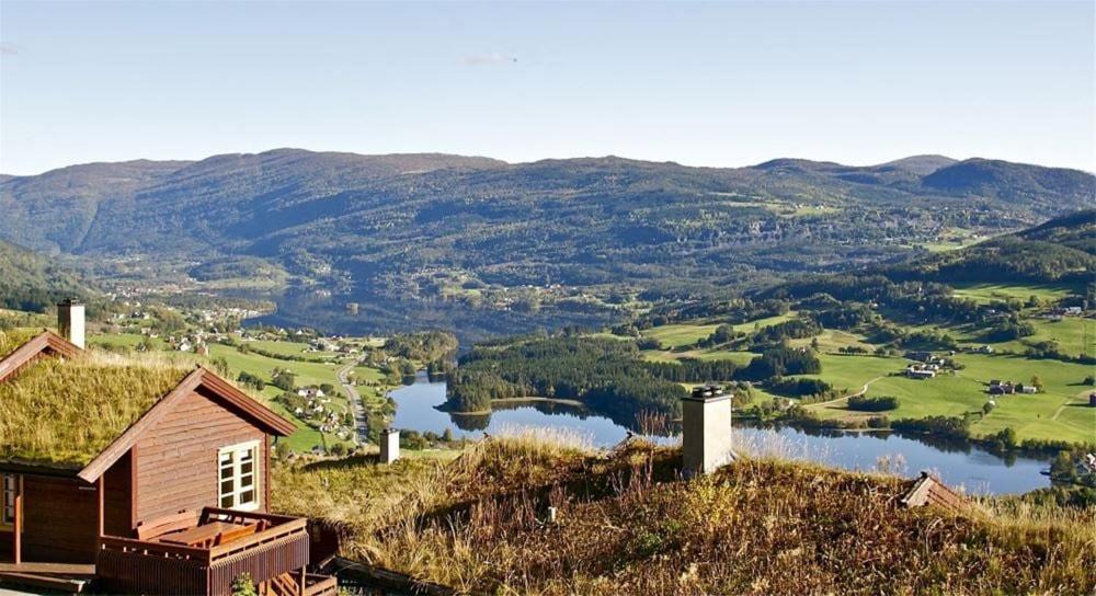 Skulestad House | Amazing river Views - Private Sauna - Balcony!