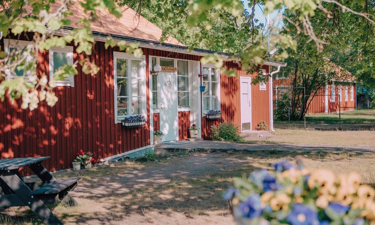 Hasselo Hostel | An archipelago idyll with nine rooms and a kitchen