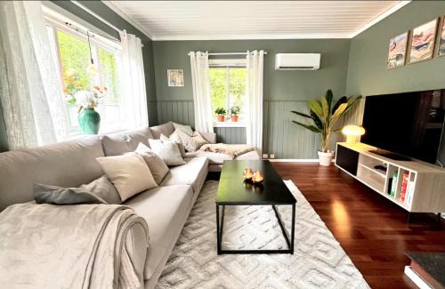 Farsund House | Anchor Point Farsund