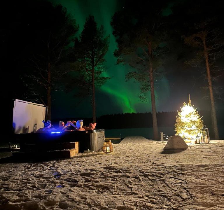 Rovaniemi Ski Chalet | Arctic Circle Holiday homes, Lakeside holiday home