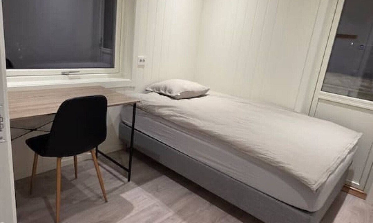 Tromso House | Arctic Nine - Rom nr 8 - Sentralt på øya