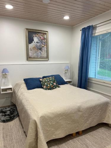 Lohja Apartment | Ateljee - peaceful one-bedroom apartment by the lake