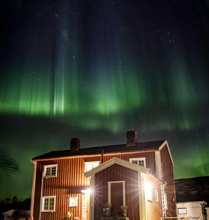 Storfjord House | Aurora Lodge Helligskogen with sauna