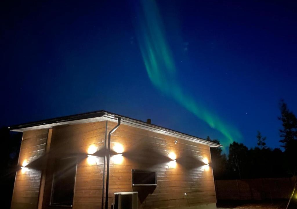 Rovaniemi Villa | Aurora Riverside Lodge, sauna, near Arctic Circle