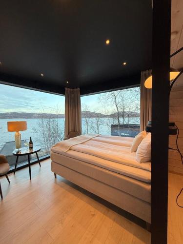 South Varanger Resort | Aurora Sea Lodges