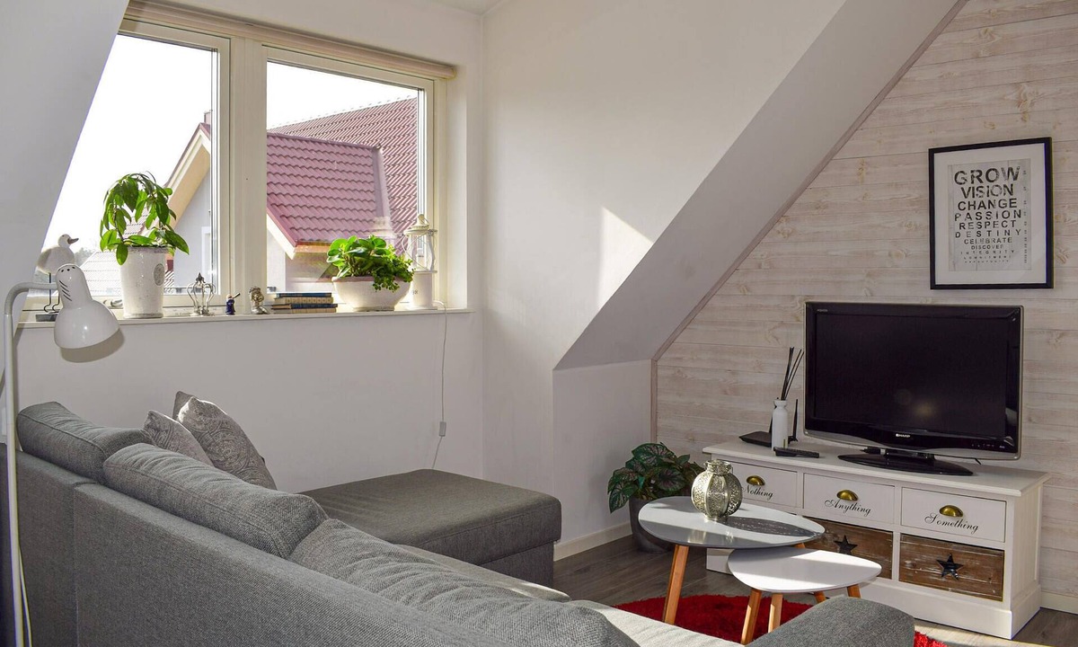 Nybrostrand Apartment | Awesome apartment in Nybrostrand