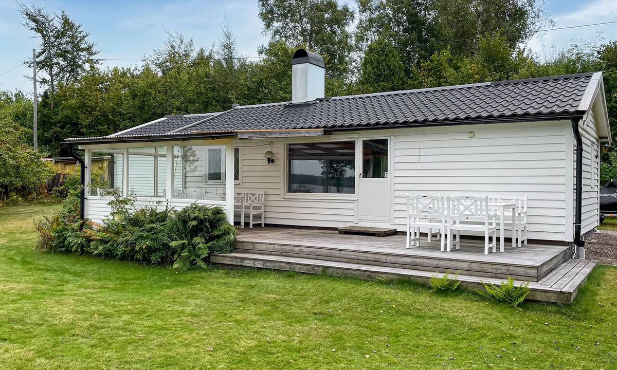 Bredaryd House | Awesome home in Bredaryd with house sea view