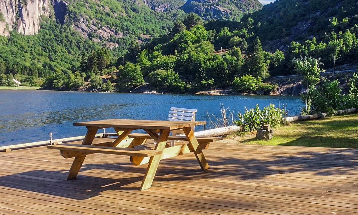 Farsund House | Awesome home in Farsund with WiFi
