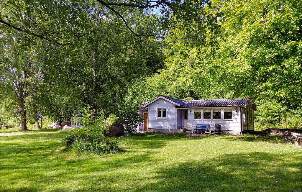 Fjalkinge House | Awesome Home In Fjälkinge With Kitchen