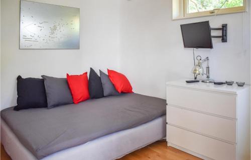 Motala House | Awesome Home In Motala With Wifi