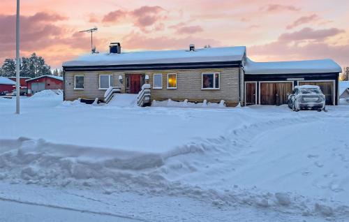 Norrfors House | Awesome Home In Norrfors With Sauna