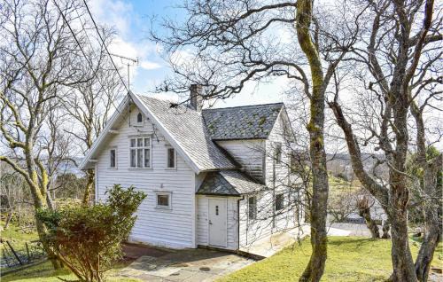 Torangsvag House | Awesome Home In Torangsvåg With House Sea View