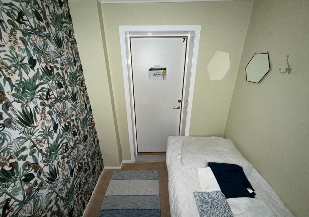Gamla Staden-Nya Staden Hostel | Bakgården Mariestad