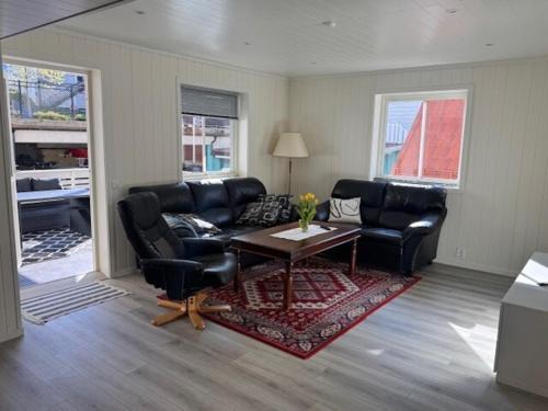 Balestrand Apartment | Balestrand Fjordapartments, Holmen 19C