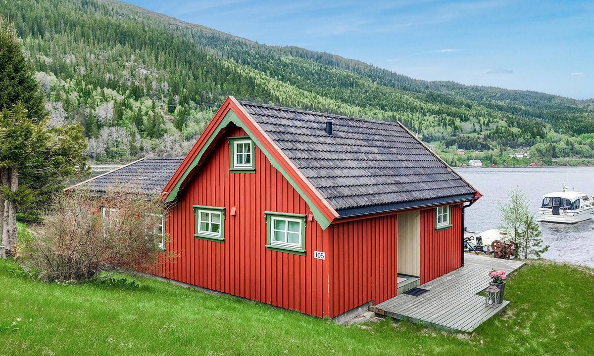 Leksvik House | Beautiful home in Mosvik