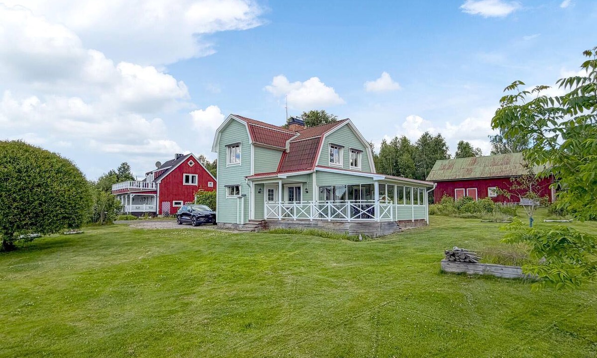 Munkfors House | Beautiful home in Munkfors with WiFi