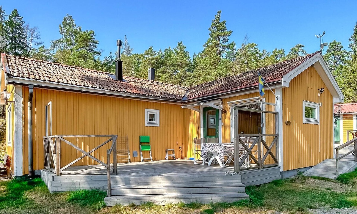 Nynashamn House | Beautiful home in Nynäshamn with WiFi