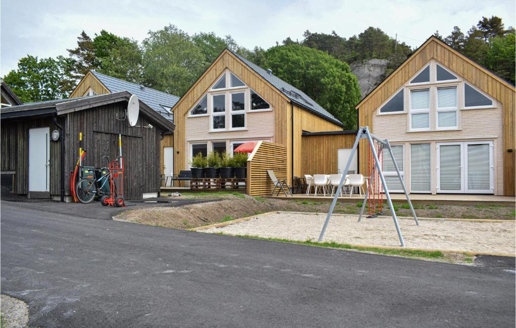 Ny Hellesund House | Beautiful Home In Søgne With Wifi