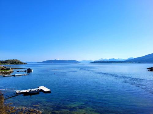 Vestnes Apartment | Beautiful panoramic apartment