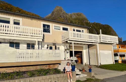 Svolvaer Apartment | Between fjord and mountain