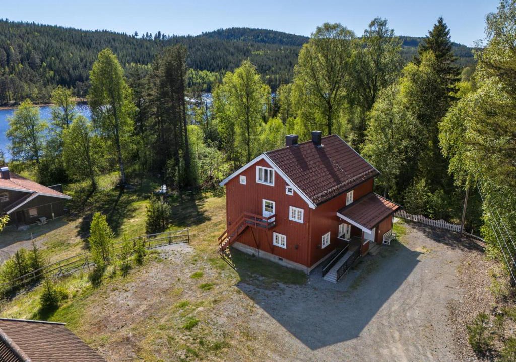 Stange House | Bjørkhaug - 60 min OSL - Natur - Innsjø