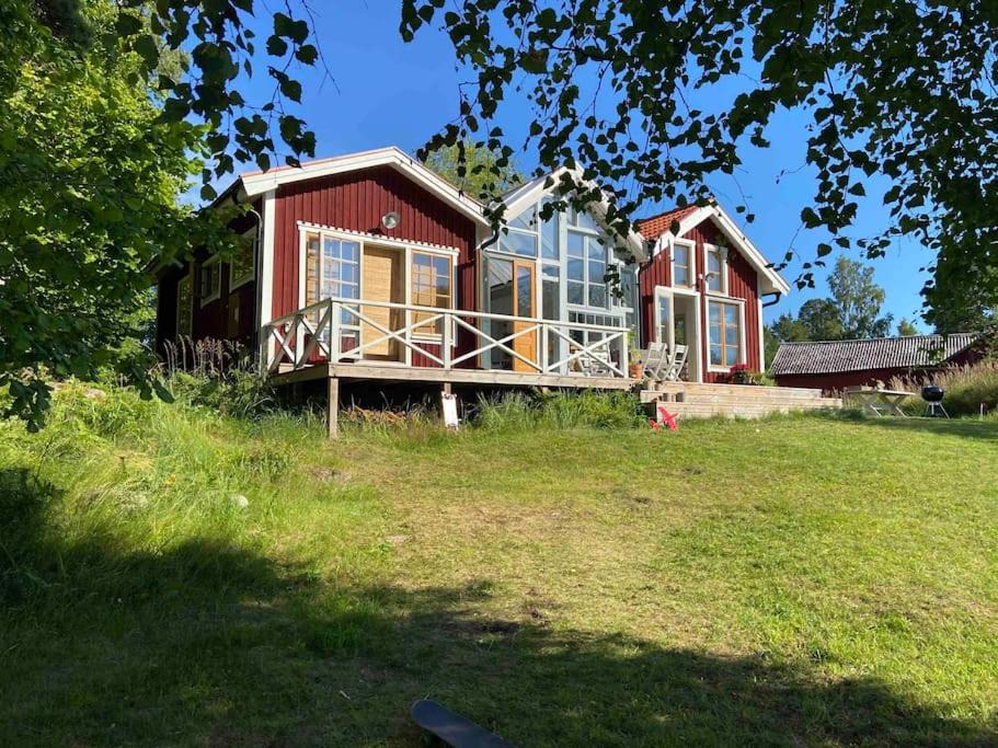 Finnholmen House | Blidö unikt hus nära vatten