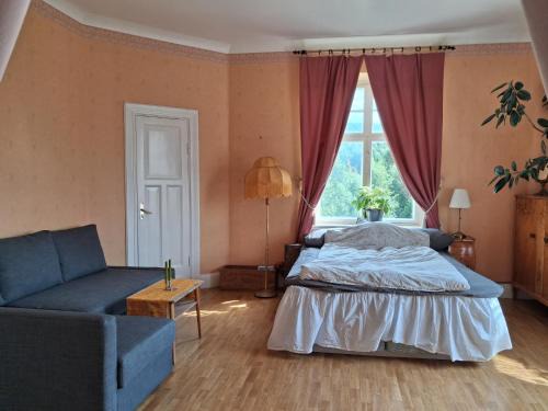 Molkom House | Blombacka bruks väg 12