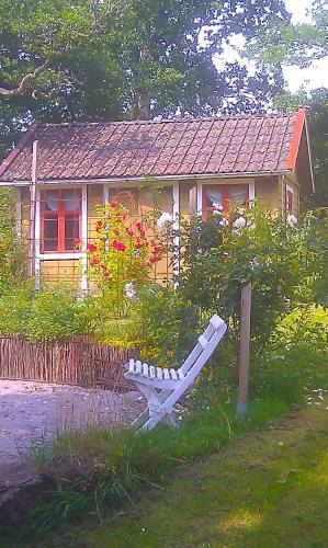 Alstugorna Bed & Breakfast | Boråkra Bed & Breakfast