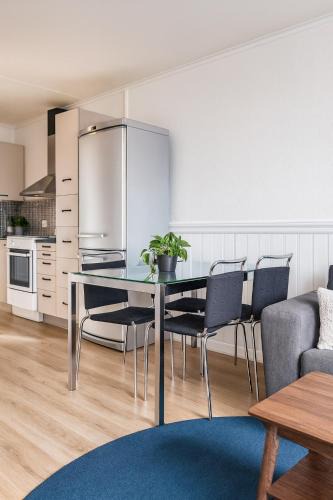 Toyen Apartment | Bright and modern three-room apartment with balcony