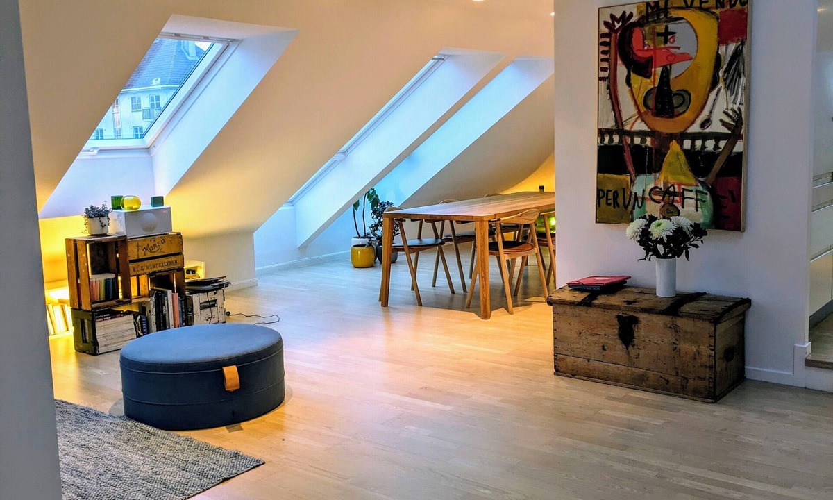 Bergen City Centre Apartment | Bright, quiet and central loft apartment (150 m2)