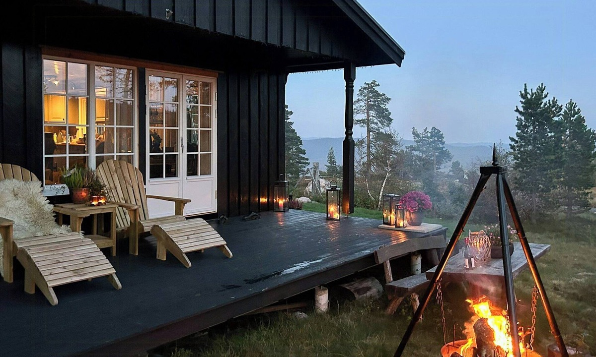Flesberg House | Cabin in scenic surroundings at Blefjell