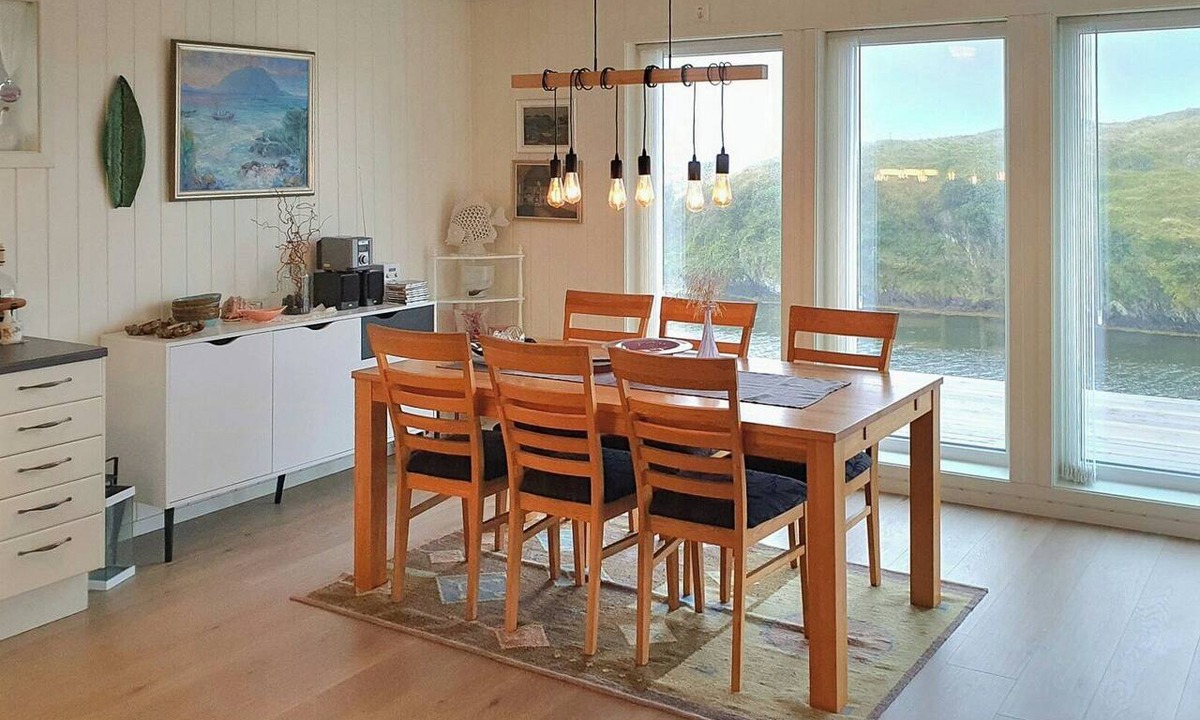 Flora Municipality House | Cabin in the archipelago on the island Kinn