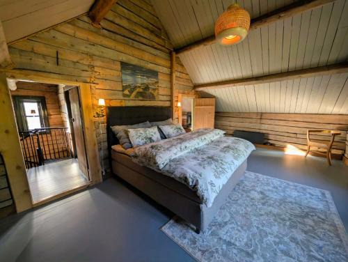 Botnhamn Villa | Cabin Magic Senja 2, Home away from home