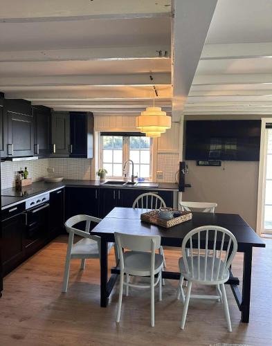Strand House | Cabin near Pulpit Rock