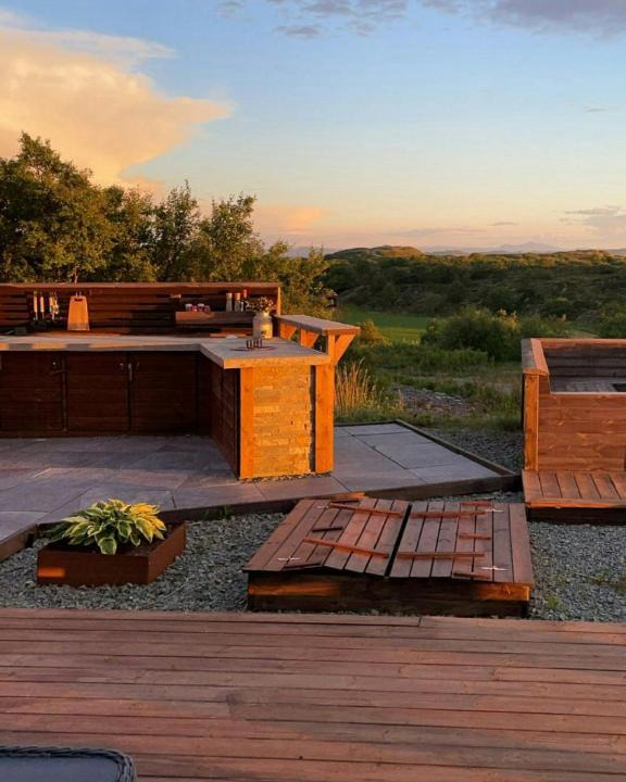 Uthaug House | Cabin with direct access to the sea at Krakvag