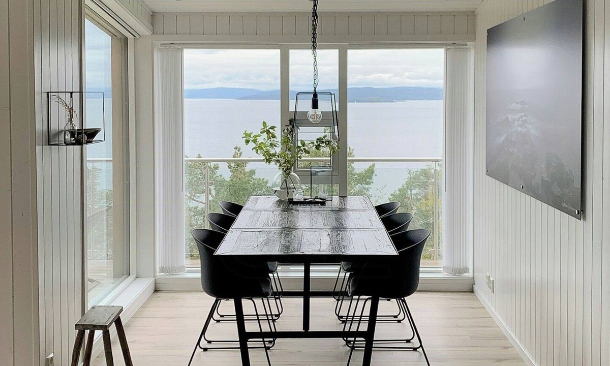 Moss House | Cabin with Oslofjord view at Jeløya