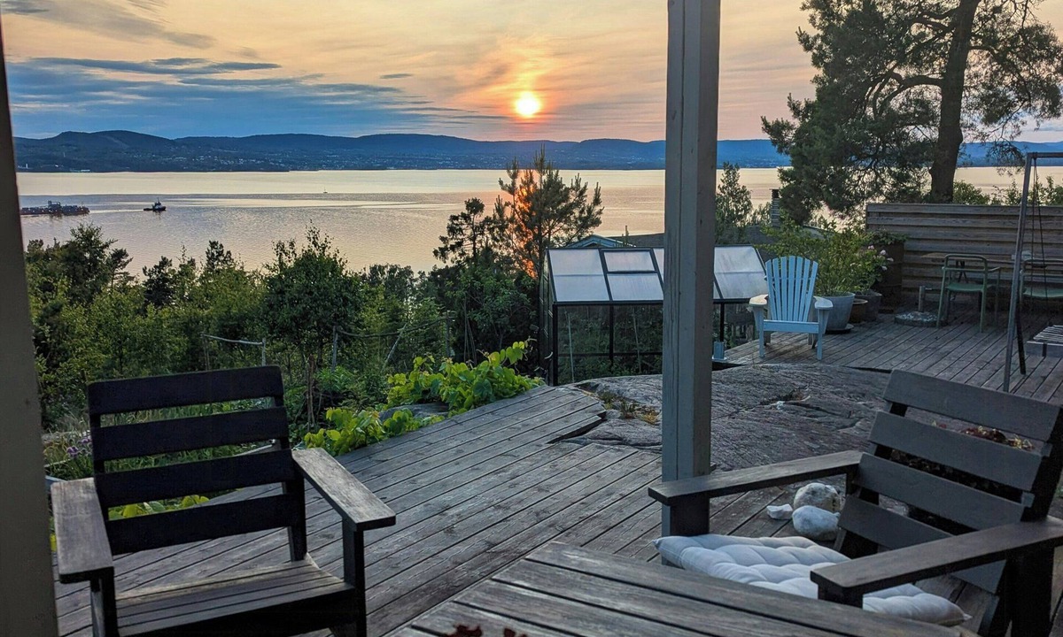 Nesodden House | Cabin with views of the Oslofjord on Nesodden