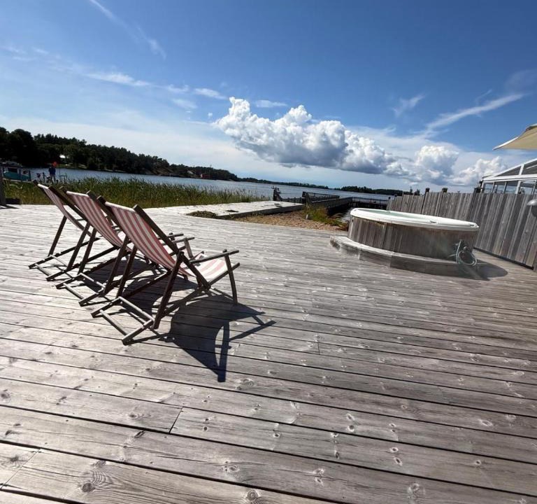 Foglo House | Carlsro Gästhem
