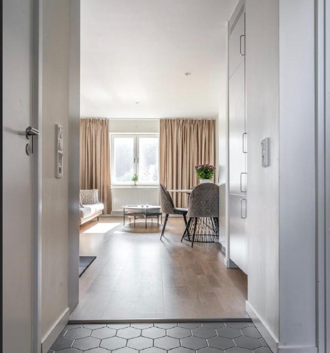Appelviken Apartment | Central apartment 5min drive to the Airport.