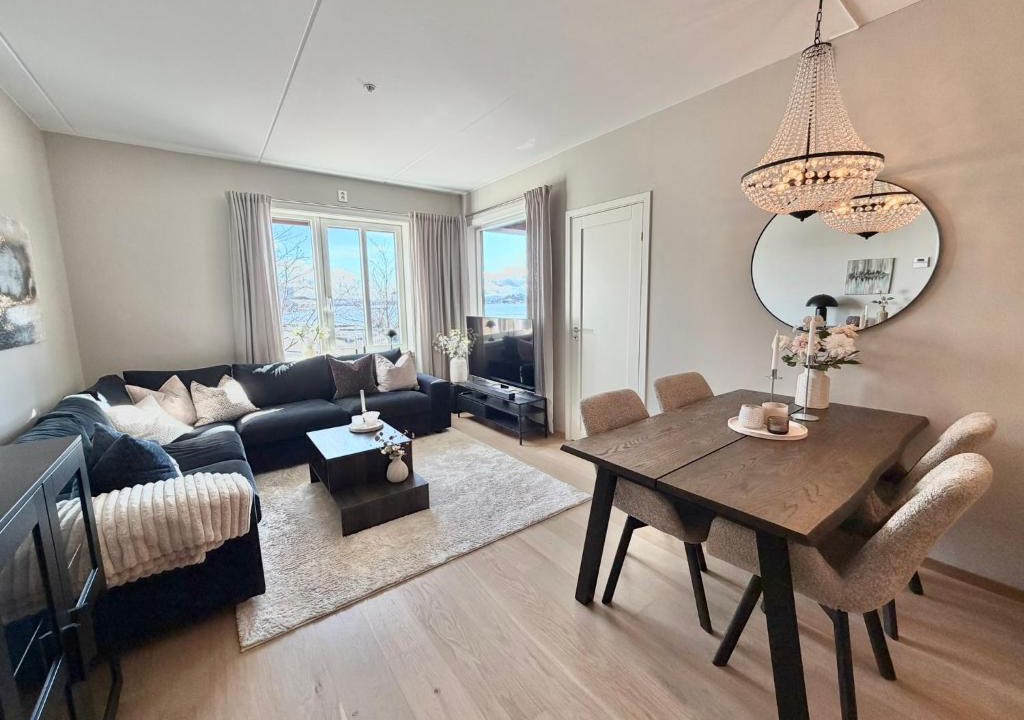Gamle Oslo Apartment | Central Apt with Sunny Balcony by the Beach