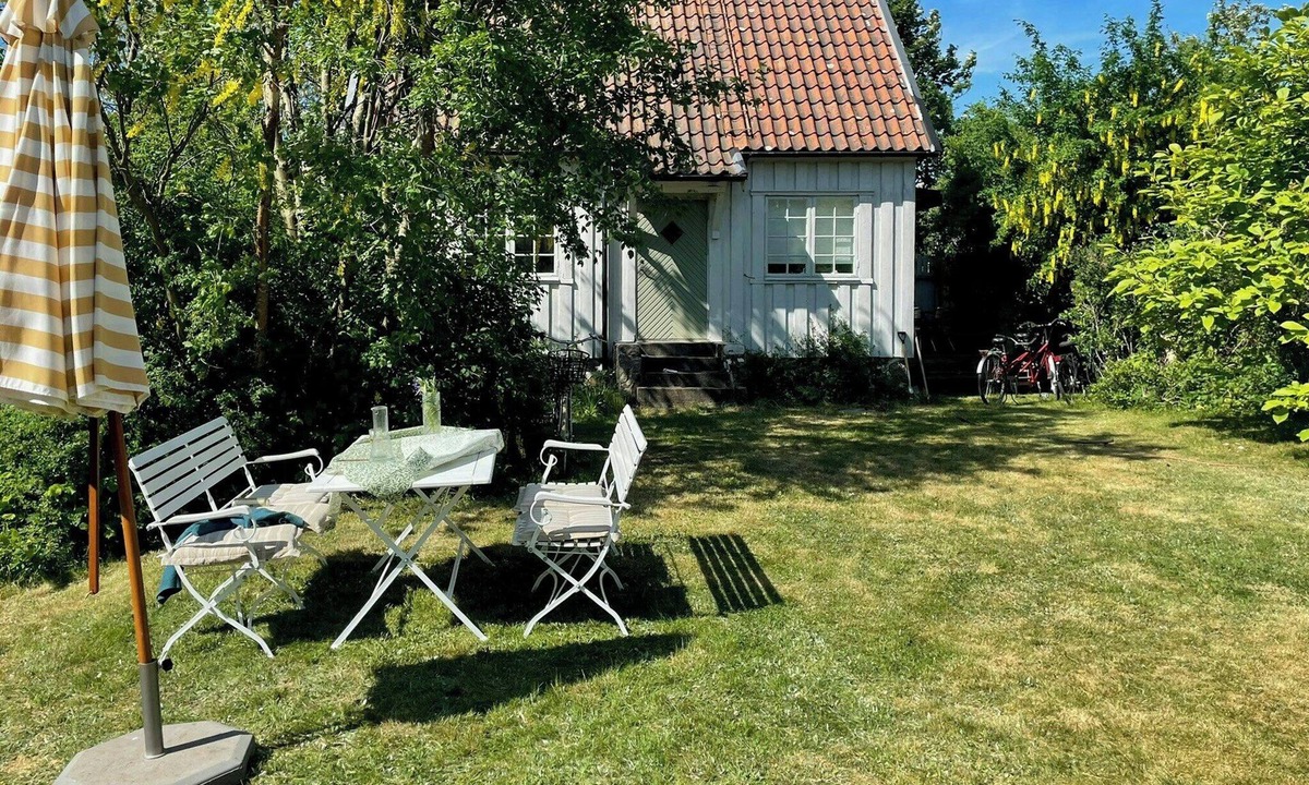 Strandbaden House | Century-old house near Krapperup Castle